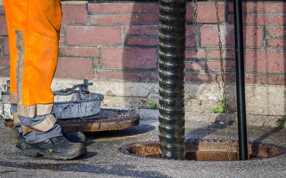 déboucheur puissant canalisation Livry-Gargan